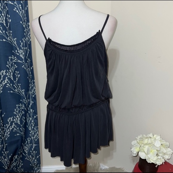 Free People Dust in the Wind Boho Romper. Sleeveless Romper in charcoal gray. - Picture 4 of 11